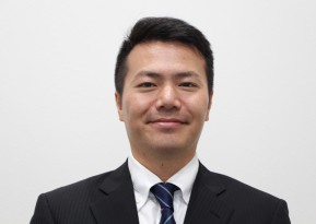 福里 彰