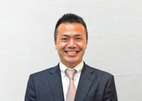 福里 彰